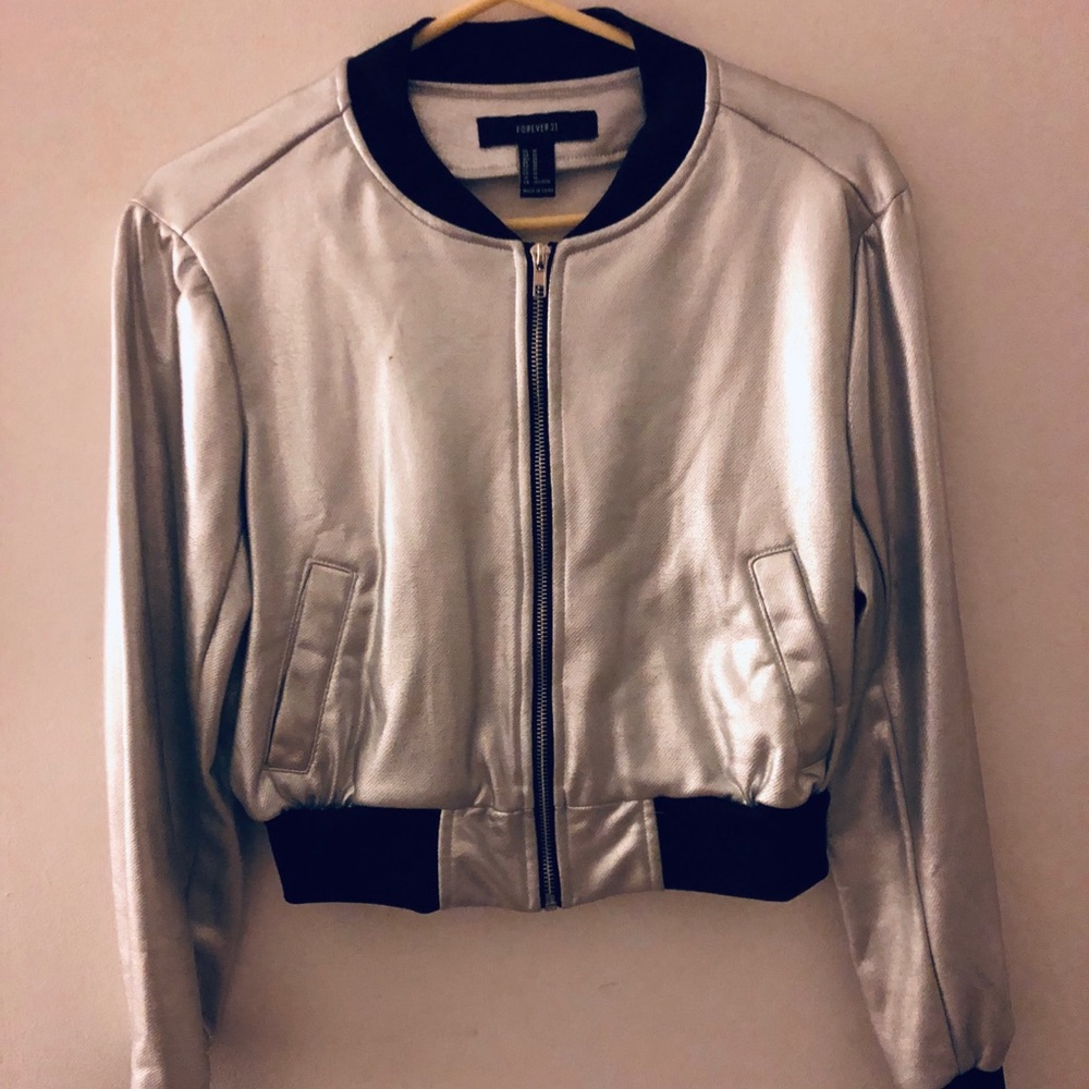 NWOT Metallic Silver jacket